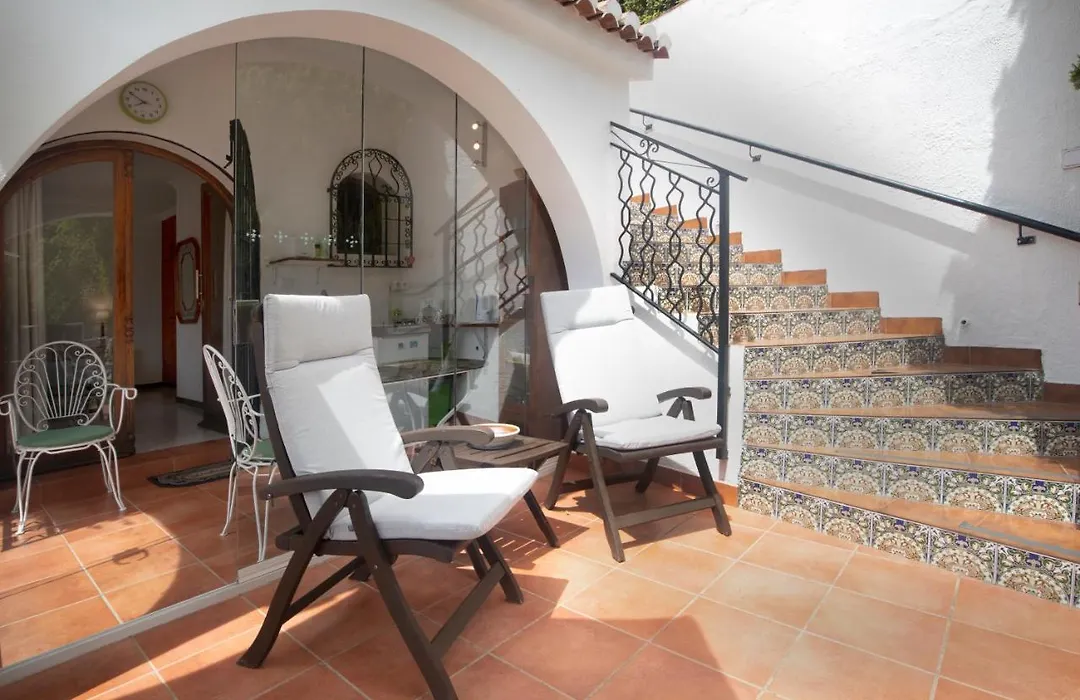 Villa Andalucia-1